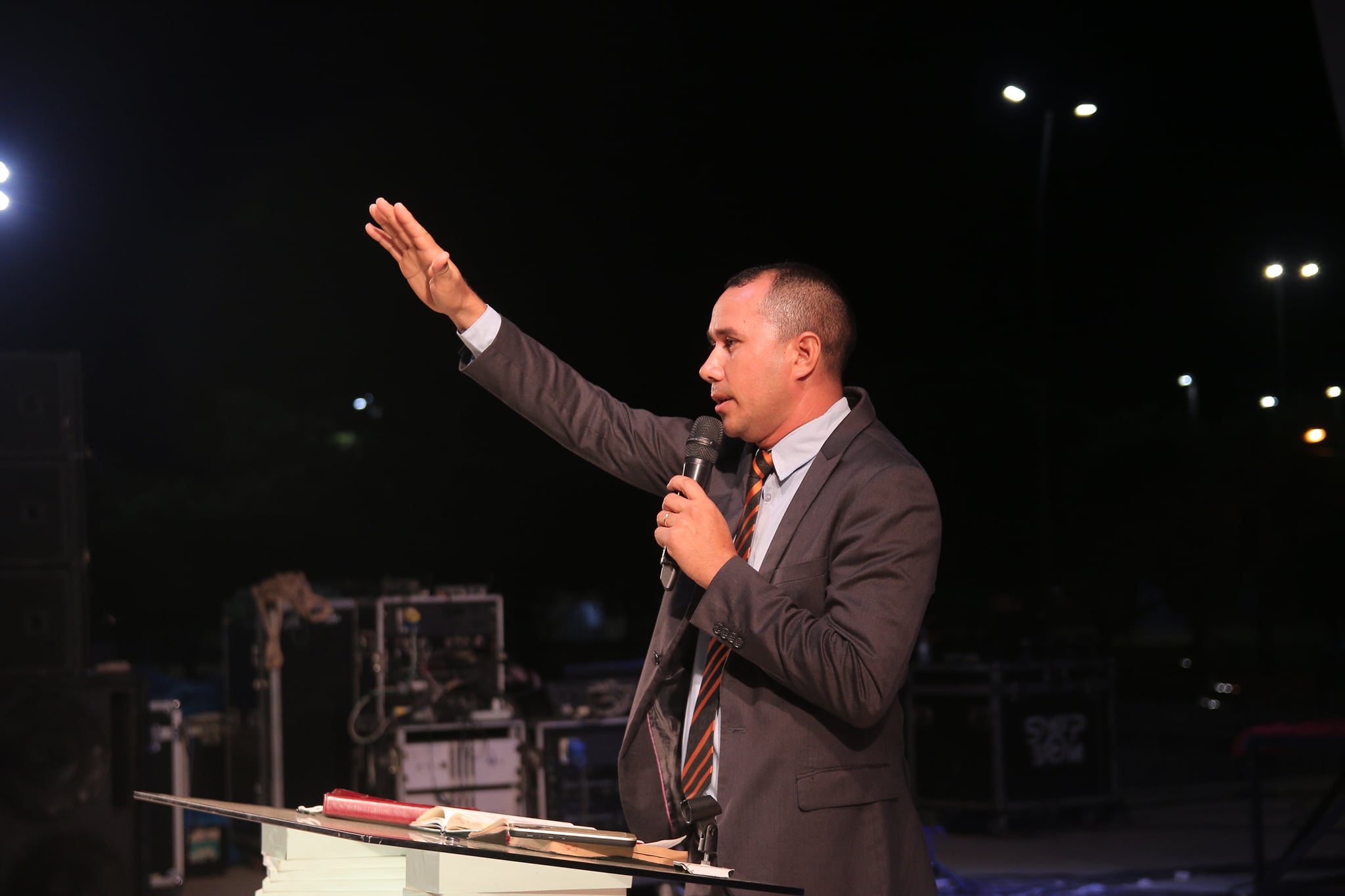 El que se arrepiente